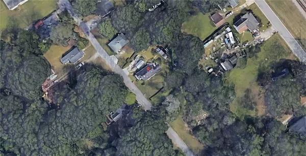 2706 S Wiggins ST, Lithonia, GA 30058