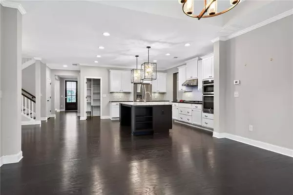 3515 Knobcone DR, Cumming, GA 30040