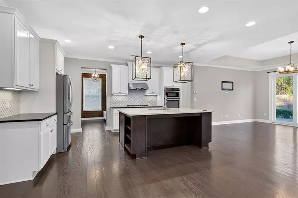 3515 Knobcone DR, Cumming, GA 30040