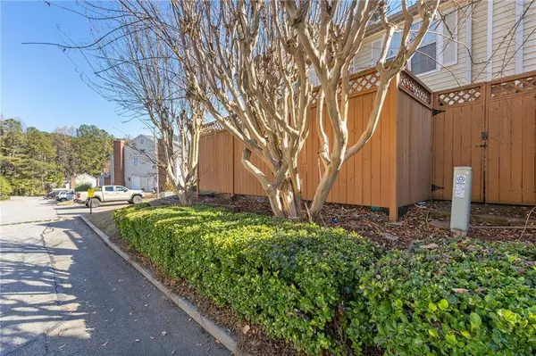 5554 CLOVER RISE LN #2, Norcross, GA 30093