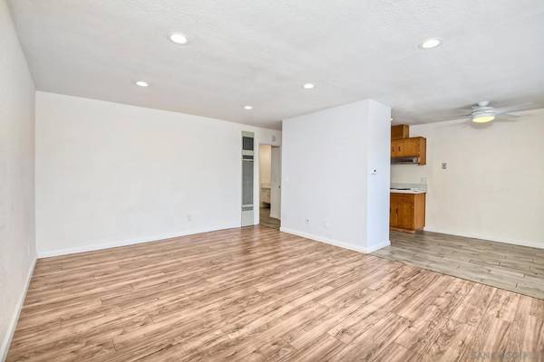 540 Oakdale Ln #A, El Cajon, CA 92021-6456