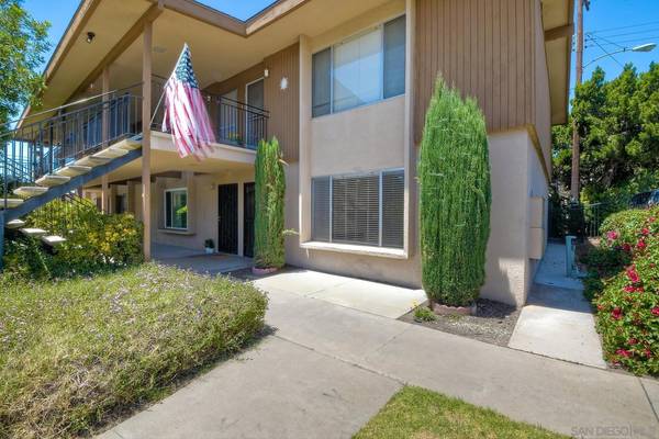 540 Oakdale Ln #A, El Cajon, CA 92021-6456