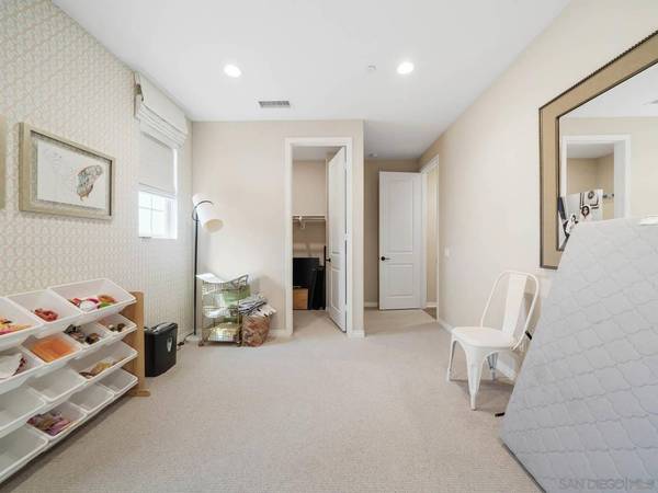 916 Camino Aldea, Chula Vista, CA 91913