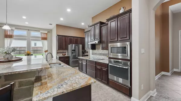 3318 Jasons, Marion, TX 78124