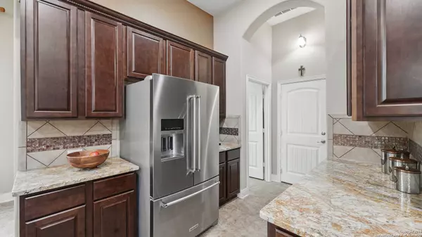 3318 Jasons, Marion, TX 78124