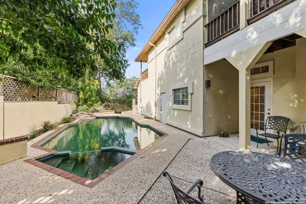 141 hollywood, San Antonio, TX 78212