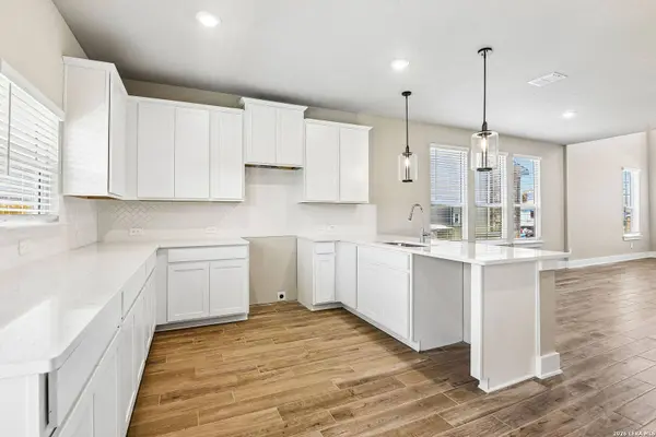 2204 Southerland Trail, Marion, TX 78124