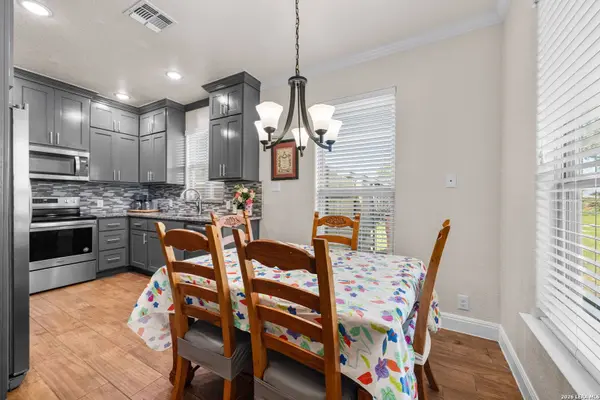 217 Meadow, Marion, TX 78124