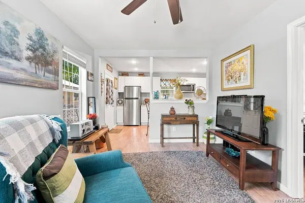 202 Teresa, San Antonio, TX 78214