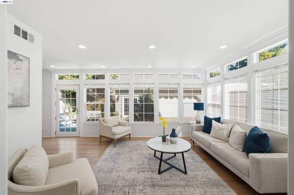 1065 Bennett Way, San Jose, CA 95125