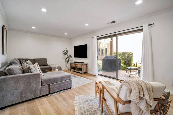 20111 W Ridge #24, Castro Valley, CA 94546