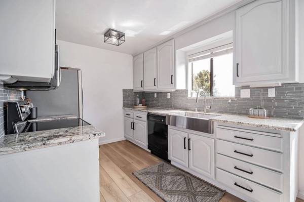 20111 W Ridge #24, Castro Valley, CA 94546