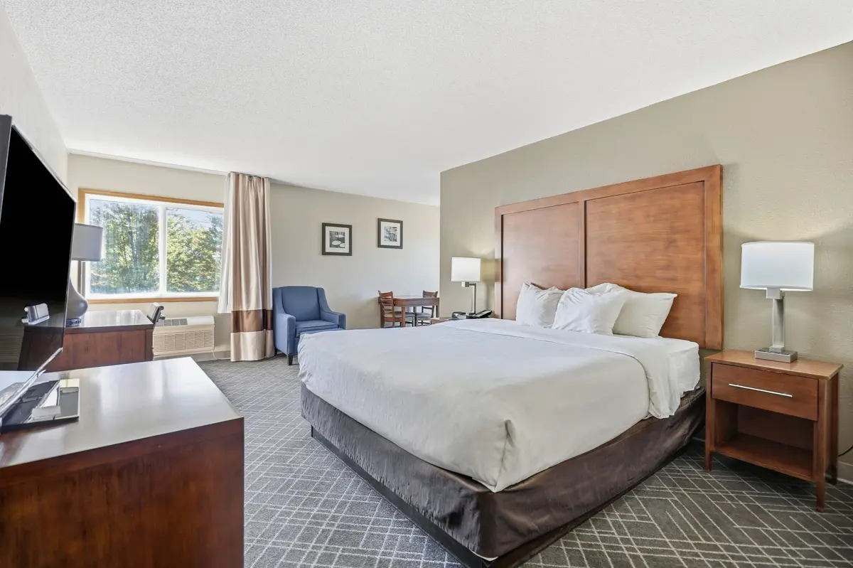 Comfort Inn Muscatine, IA (17)