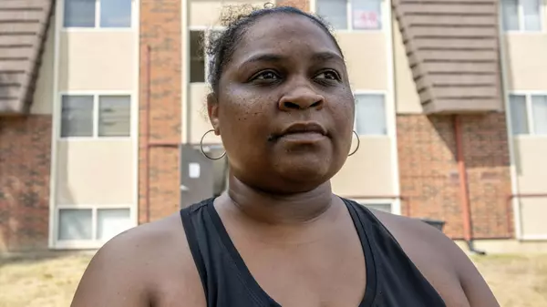 She watched her Lee’s Summit apartment deteriorate — until the union showed up.,Reco Real Estate Advisors