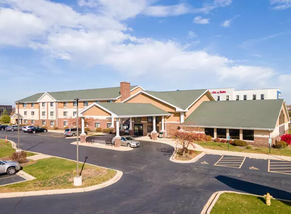 Bolingbrook, IL 60440-3533,175 Remington Blvd #63