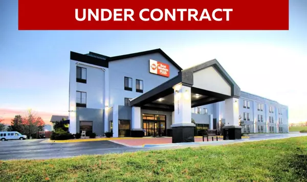 Kansas City, MO 64153-2013,11130 N Ambassador Dr #Best Western Plus | (MCI Airport)