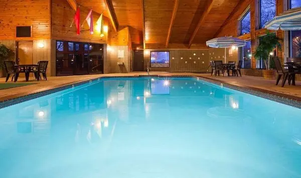 628 S Gear Ave, West Burlington, IA 52655-1045