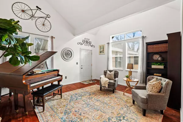 1100 W Fairy Chasm, River Hills, WI 53217