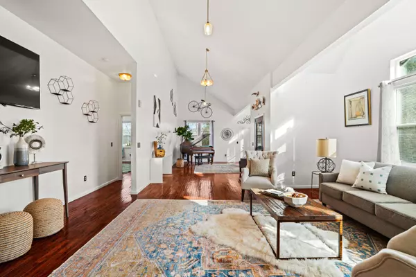 1100 W Fairy Chasm, River Hills, WI 53217