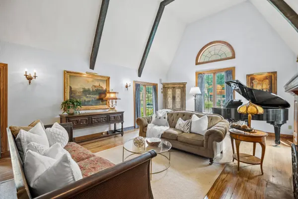 5221 N Santa Monica, Whitefish Bay, WI 53217