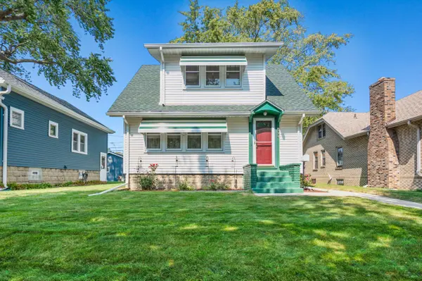 804 Park, South Milwaukee, WI 53172
