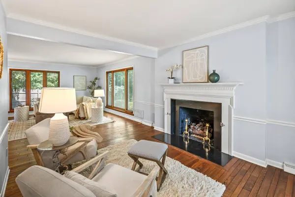 1030 W Ravine, Bayside, WI 53217