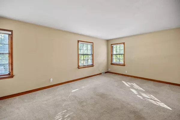 1700 E Menlo, Shorewood, WI 53211