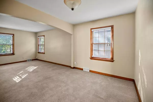 1700 E Menlo, Shorewood, WI 53211