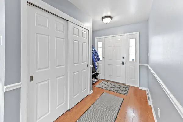 534 Woodridge, Grafton, WI 53024