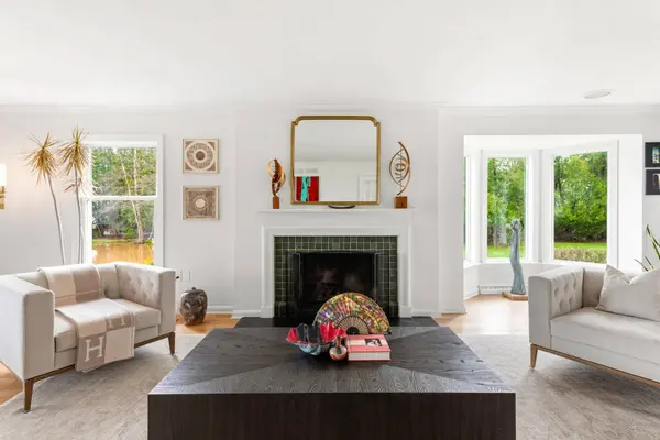 8035 N Beach, Fox Point, WI 53217