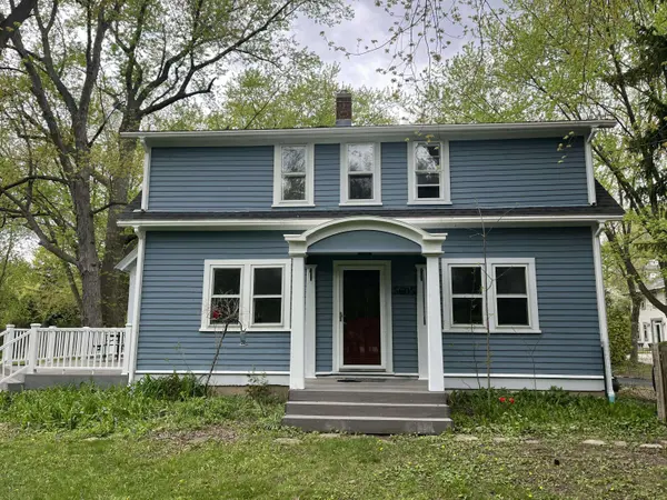5605 W Pine, Mequon, WI 53092