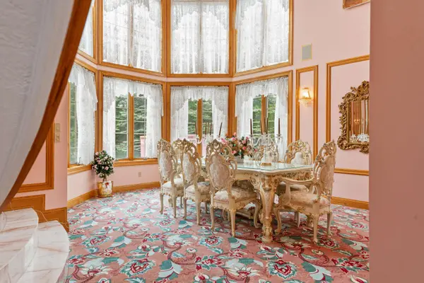 N78W13031 Country Club, Menomonee Falls, WI 53051