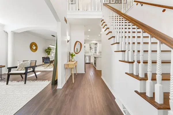 824 E Glen, Whitefish Bay, WI 53217