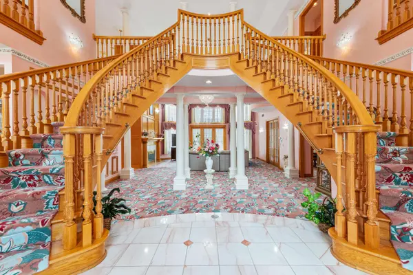 N78W13031 Country Club, Menomonee Falls, WI 53051