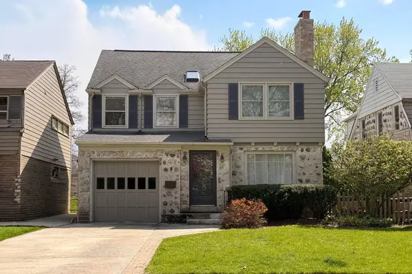 315 E Carlisle, Whitefish Bay, WI 53217
