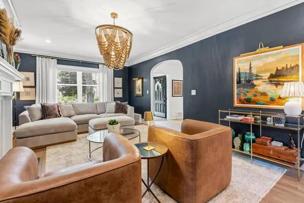 815 E Birch, Whitefish Bay, WI 53217