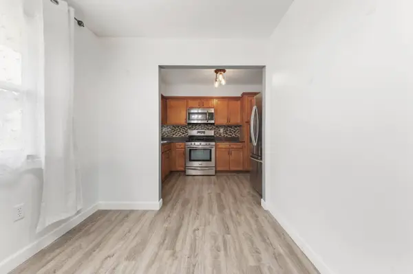 7216 W Layton, Greenfield, WI 53220