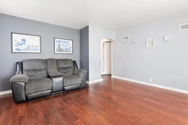 3813 N 81st, Milwaukee, WI 53222