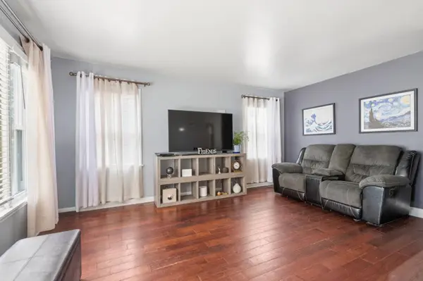 3813 N 81st, Milwaukee, WI 53222