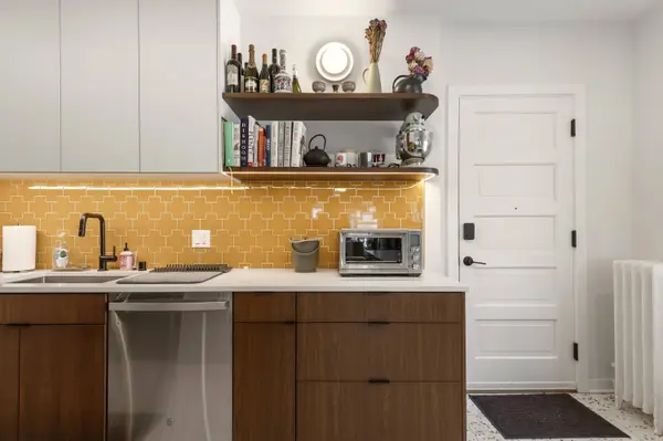 1714 E Kane Unit K, Milwaukee, WI 53202