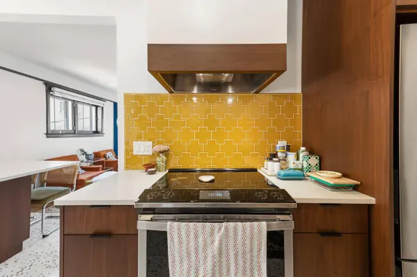 1714 E Kane Unit K, Milwaukee, WI 53202