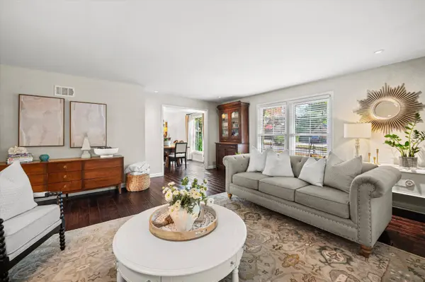 4800 N Woodburn, Whitefish Bay, WI 53217