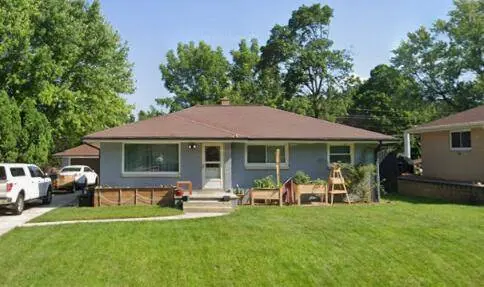 4436 W Dunwood