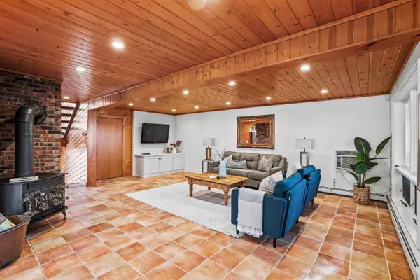 310 N Turtle Bay, Elkhart Lake, WI 53020
