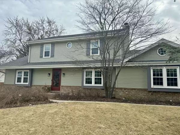 N77W15419 Crossway, Menomonee Falls, WI 53051