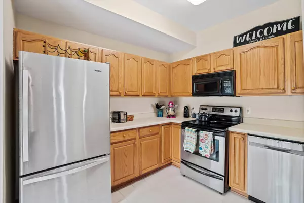 14983 W Arrowhead, New Berlin, WI 53151
