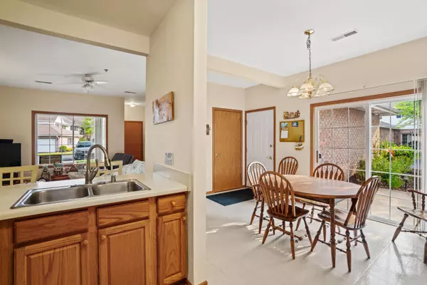 14983 W Arrowhead, New Berlin, WI 53151