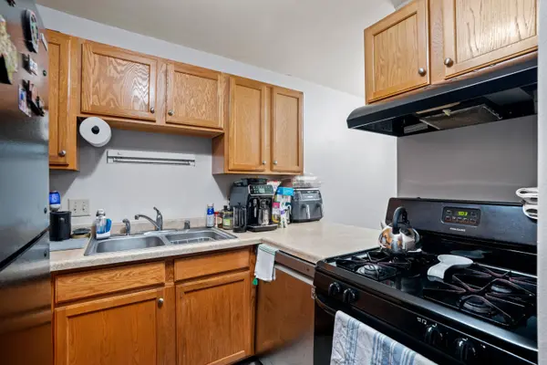 4050 W Rivers Edge Unit 25, Brown Deer, WI 53209