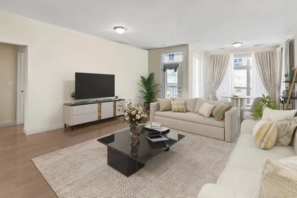 1905 N Water Unit 303, Milwaukee, WI 53202