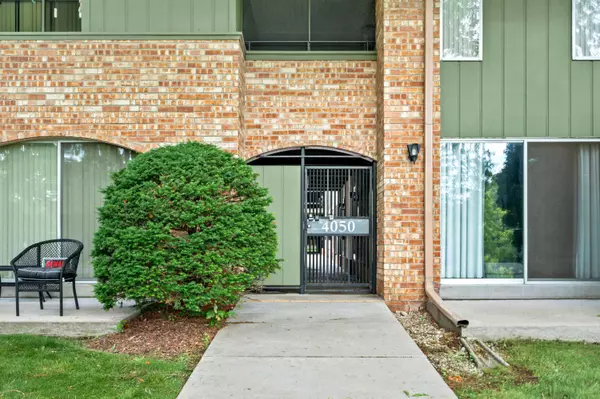 4050 W Rivers Edge Unit 25, Brown Deer, WI 53209